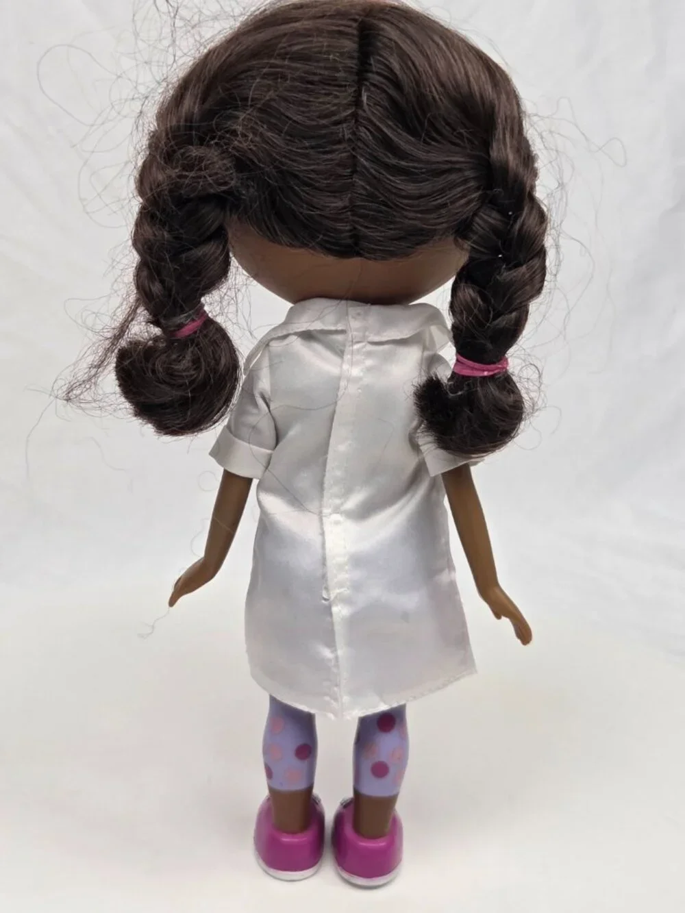 Disney Doc McStuffins 11 inch talking plastic doll Toy